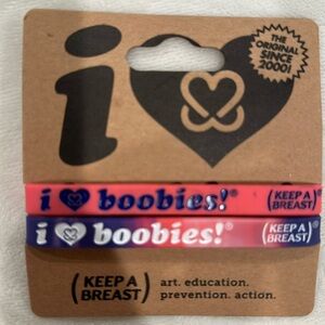 I love boobies bracelets 2 pack